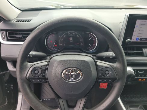 Used 2023 Toyota RAV4 LE FWD image 26