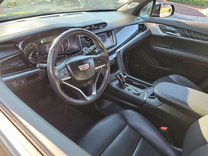 Used 2025 Cadillac XT6 Premium Luxury