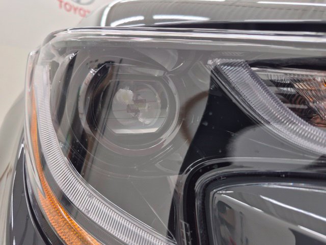New 2027 Toyota Corolla LE FWD image 10