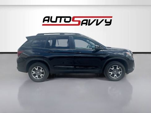 Used 2023 Honda Passport TrailSport image 8