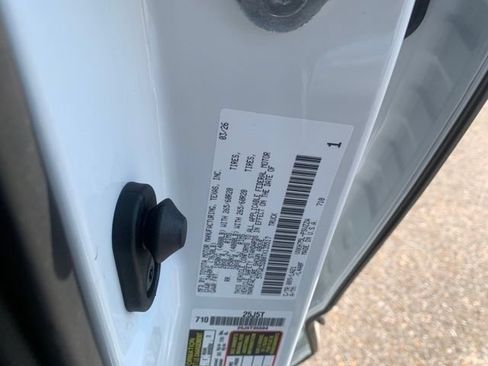 New 2026 Toyota Tundra Limited AWD/4WD image 31