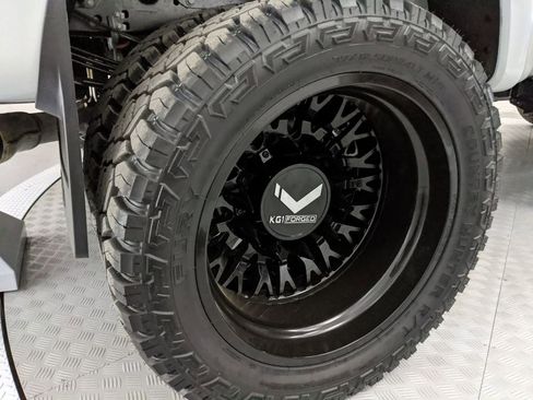 New 2026 Ford F450 XLT w/ XLT Premium Package image 29