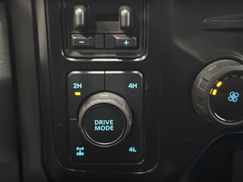 Used 2025 Ford F350 XL w/ XL Off-Road Package AWD/4WD image 29