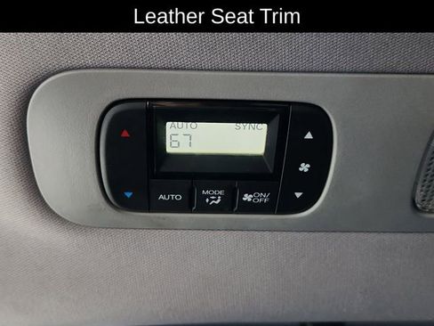 Used 2018 Honda Odyssey EX-L image 25