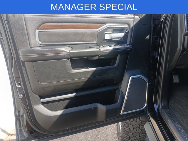 Used 2022 RAM 4500 Laramie AWD/4WD image 52