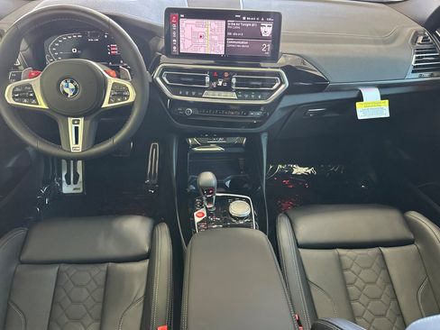 New 2025 BMW X4 M w/ Competition Package image 10