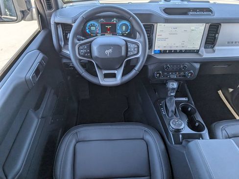 New 2026 Ford Bronco Outer Banks AWD/4WD image 8