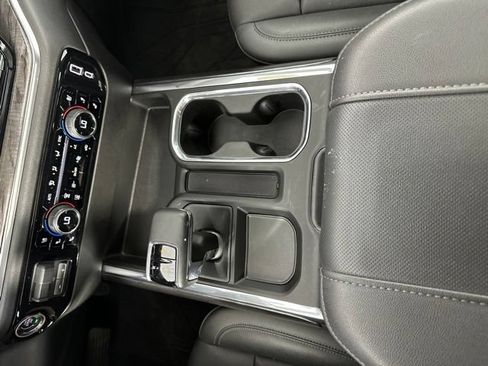 Used 2024 Chevrolet Silverado 1500 LTZ w/ LTZ Premium Package AWD/4WD image 18