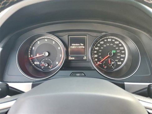 Used 2021 Volkswagen Atlas Cross Sport SE image 23