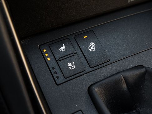 Used 2024 Lexus IS 350 F Sport w/ Navigation Package image 20