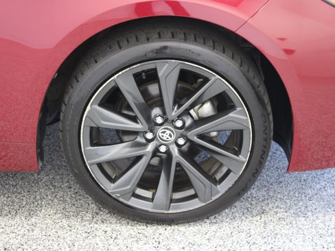 Used 2025 Toyota Corolla SE FWD image 5