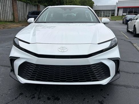 New 2026 Toyota Camry SE FWD image 8