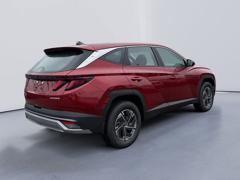 New 2026 Hyundai Tucson Blue SE AWD/4WD image 3