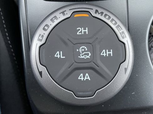 New 2025 Ford Bronco Big Bend w/ Black Diamond Package image 13