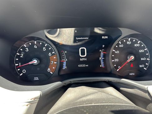 Used 2025 Jeep Compass Limited AWD/4WD image 12