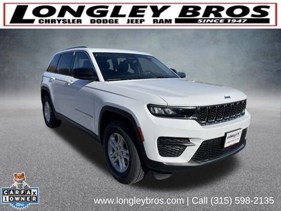 Used 2023 Jeep Grand Cherokee Laredo w/ Luxury Tech Group I