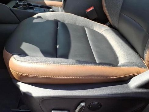 Used 2024 Ford Bronco Sport Outer Banks w/ Tech Package image 10