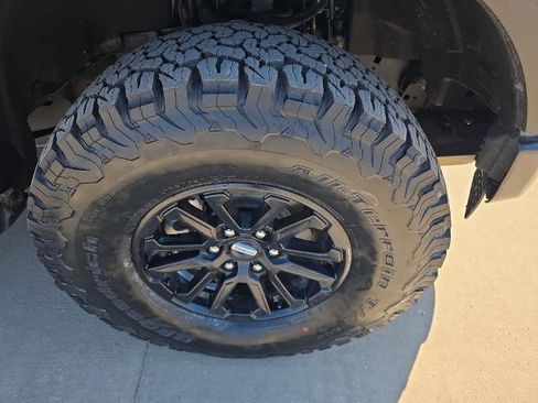 Certified 2024 Ford F150 Raptor AWD/4WD image 17