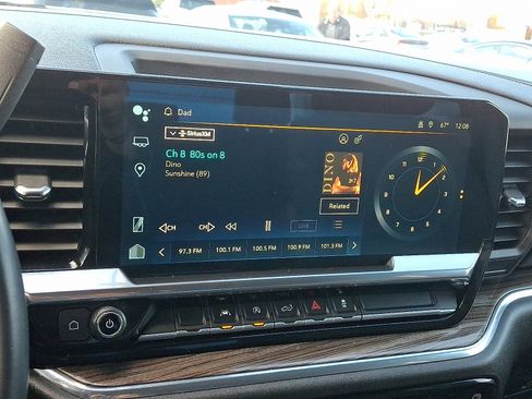 Used 2023 Chevrolet Silverado 1500 LT image 18