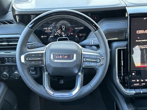 New 2026 GMC Yukon Elevation w/ Elevation Premium Package image 17