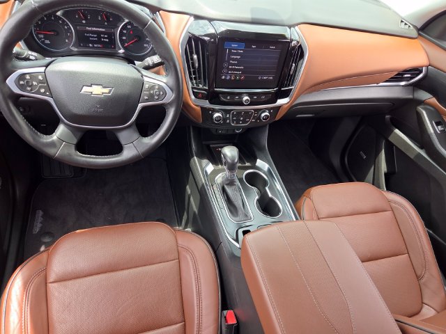 Used 2021 Chevrolet Traverse High Country FWD image 12