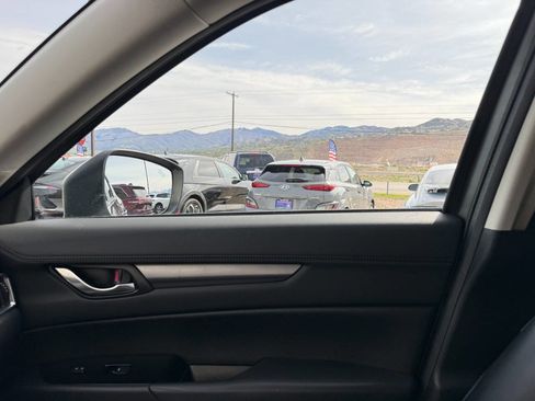 Used 2018 MAZDA CX-5 Touring w/ Preferred Equipment Package image 40