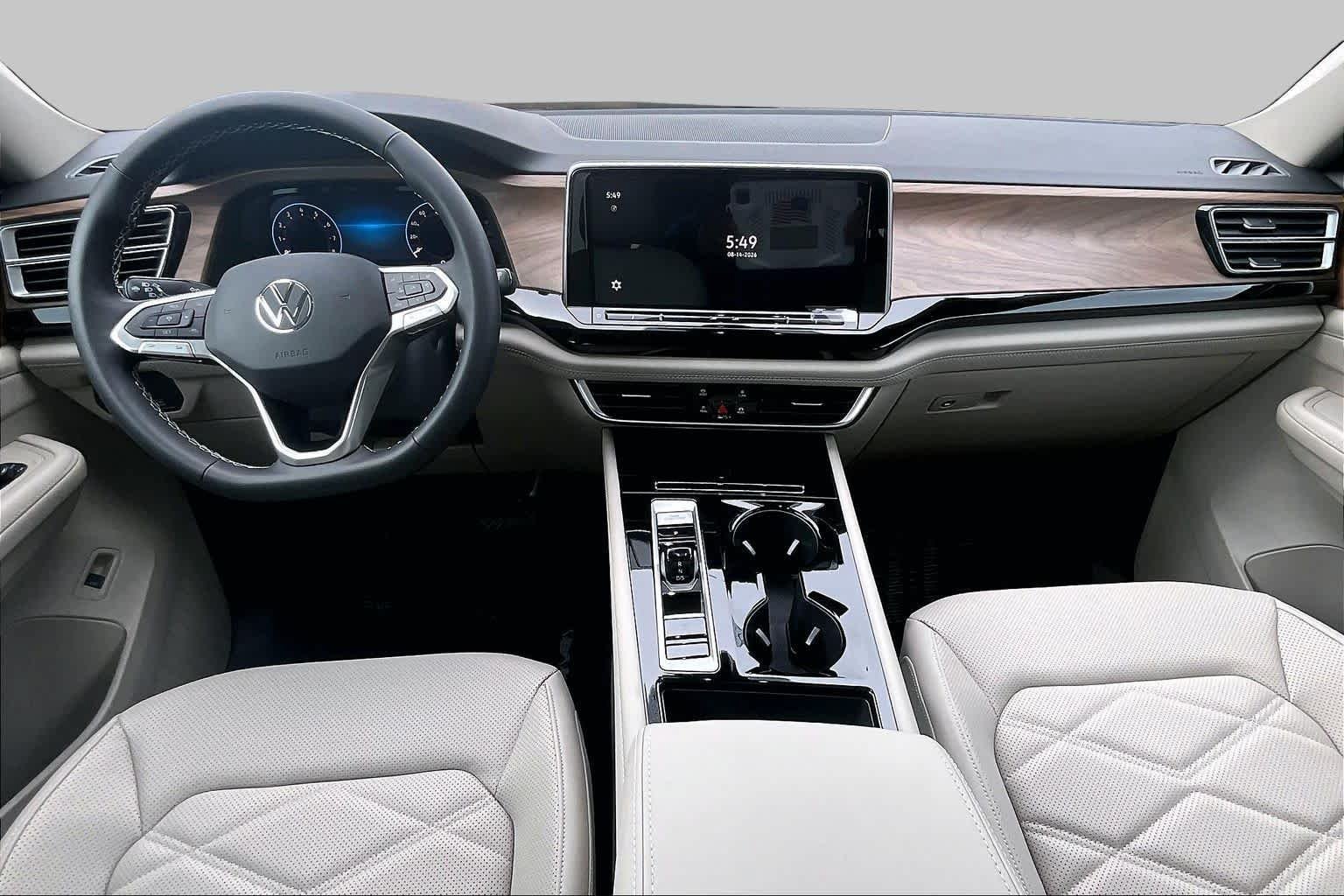 New 2026 Volkswagen Atlas SE FWD image 5