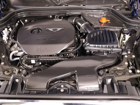 Used 2017 MINI Cooper 4-Door Hardtop FWD image 19