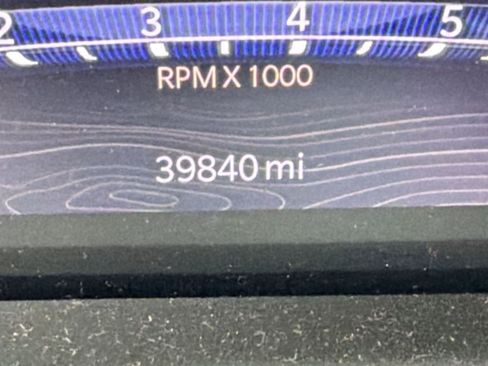 Used 2024 Jeep Grand Cherokee Altitude RWD image 25