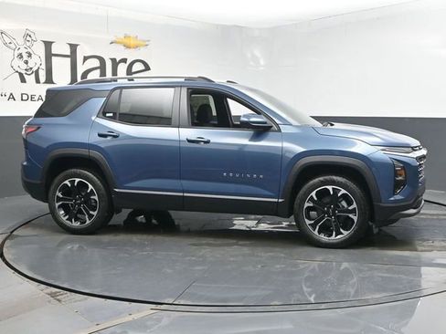 New 2026 Chevrolet Equinox LT image 1