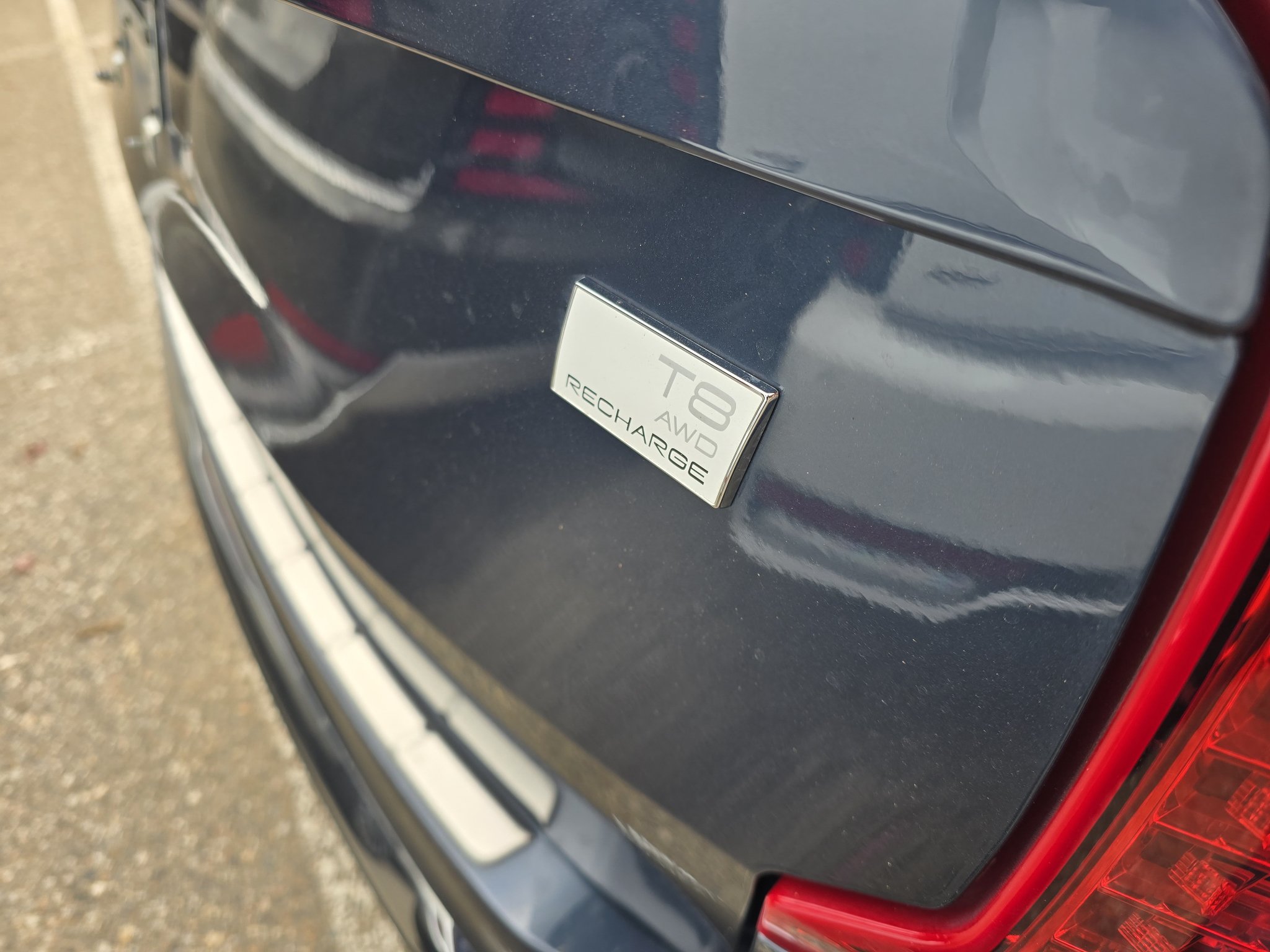 Used 2024 Volvo XC90 T8 Ultimate AWD/4WD image 12