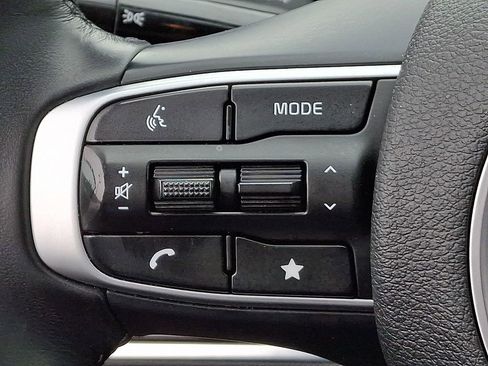 Certified 2023 Kia Sportage EX image 19