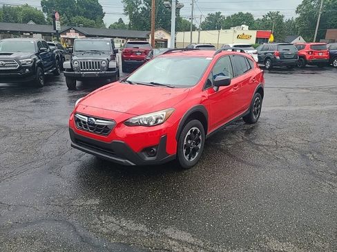 Used 2021 Subaru Crosstrek 2.0i AWD/4WD image 2