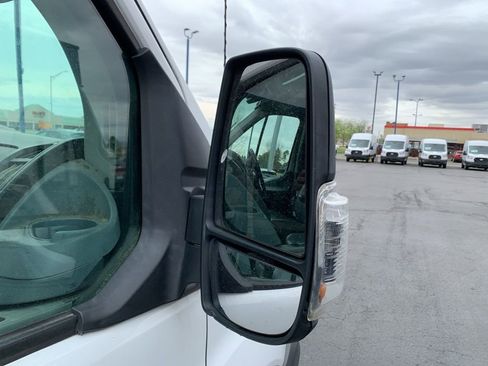 Used 2019 Ford Transit 250 148 Medium Roof RWD image 15