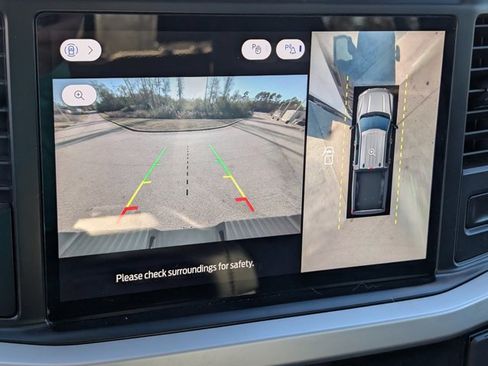 Used 2023 Ford F250 XLT w/ Black Appearance Package image 23