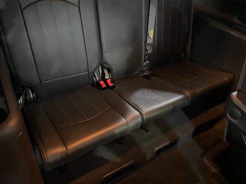 Used 2016 GMC Acadia Denali image 31