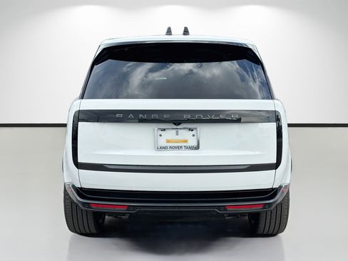New 2026 Land Rover Range Rover Long Wheelbase SE AWD/4WD image 4
