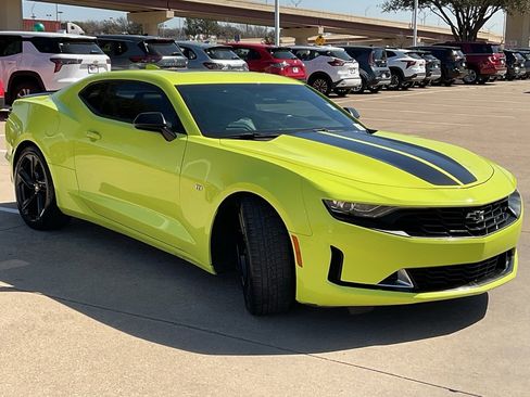 Used 2019 Chevrolet Camaro LT w/ RS Package image 4