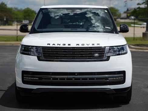 Used 2024 Land Rover Range Rover Long Wheelbase SE AWD/4WD image 3