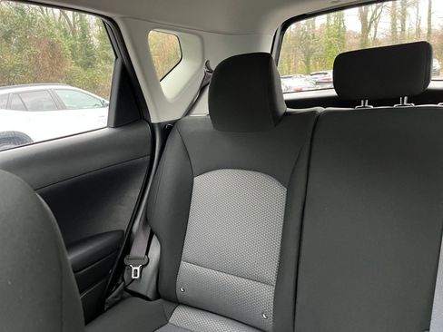 Used 2025 Kia Soul LX w/ LX Technology Package image 37