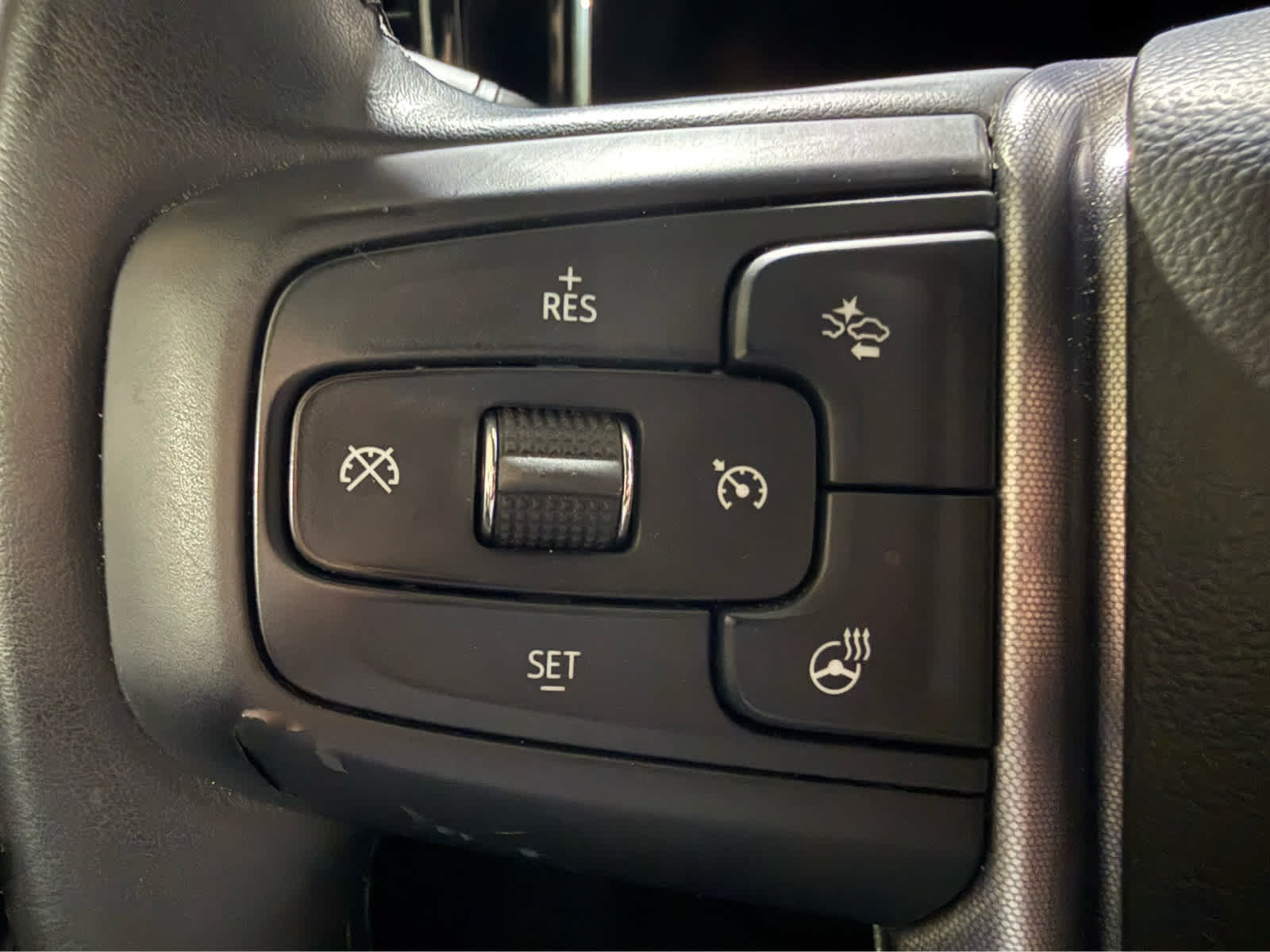 Used 2024 GMC Sierra 1500 SLE AWD/4WD image 19