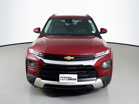 Used 2023 Chevrolet TrailBlazer LT w/ Convenience Package FWD image 4