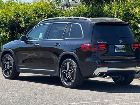 New 2026 Mercedes-Benz GLB 250 image 5