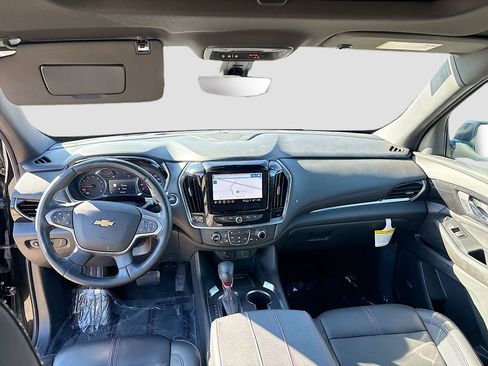 Used 2023 Chevrolet Traverse RS image 24