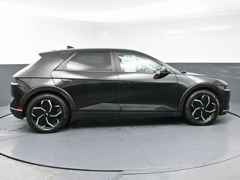 Used 2022 Hyundai Ioniq 5 SE w/ Cargo Package image 6