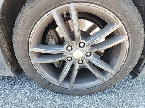 Used 2015 Tesla Model S 85D image 35