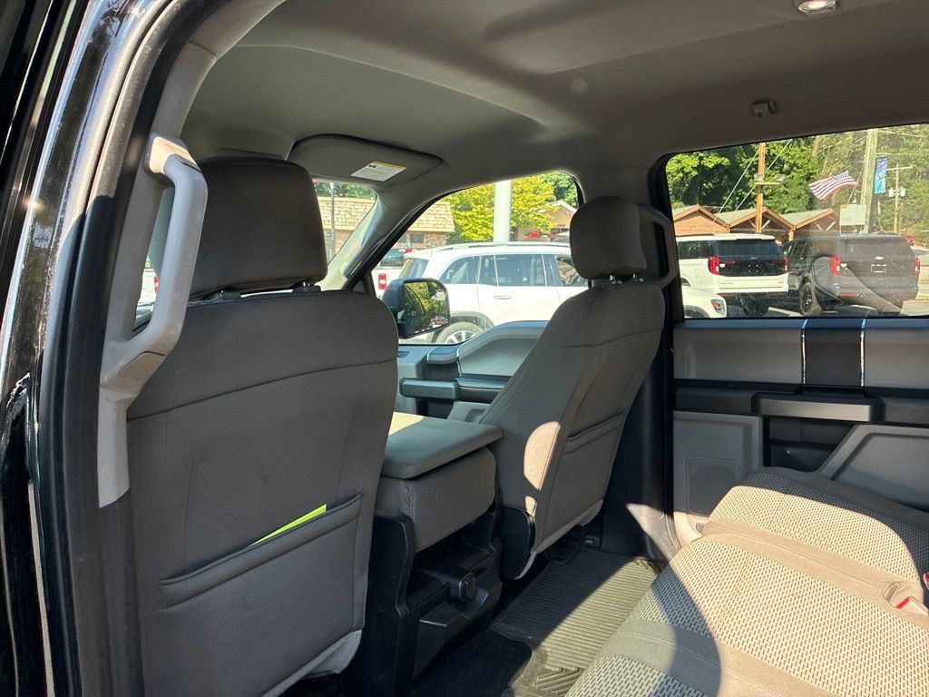 Used 2017 Ford F150 XLT AWD/4WD image 12