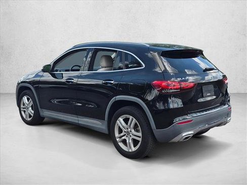Used 2022 Mercedes-Benz GLA 250 4MATIC image 4