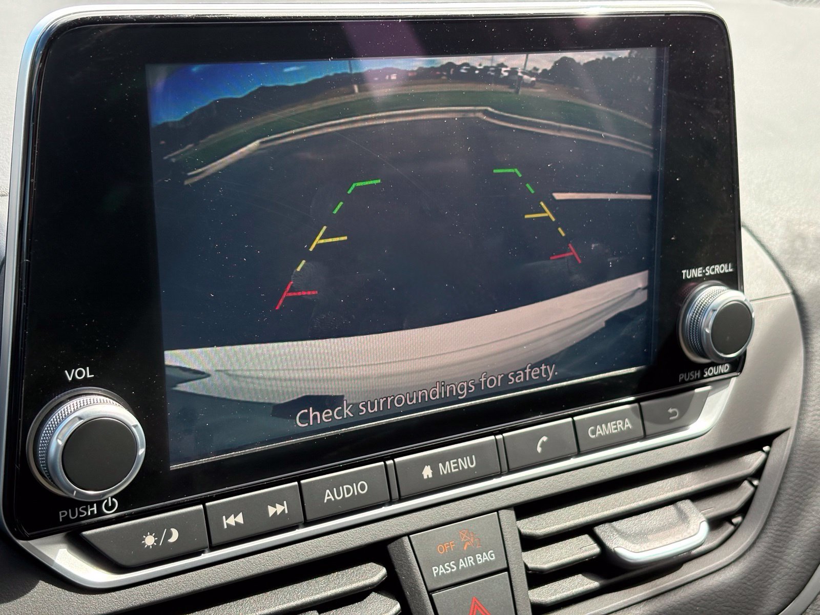 Used 2025 Nissan Altima 2.5 S FWD image 23