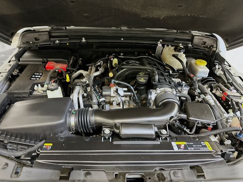 Used 2023 Jeep Wrangler Unlimited Sport image 34